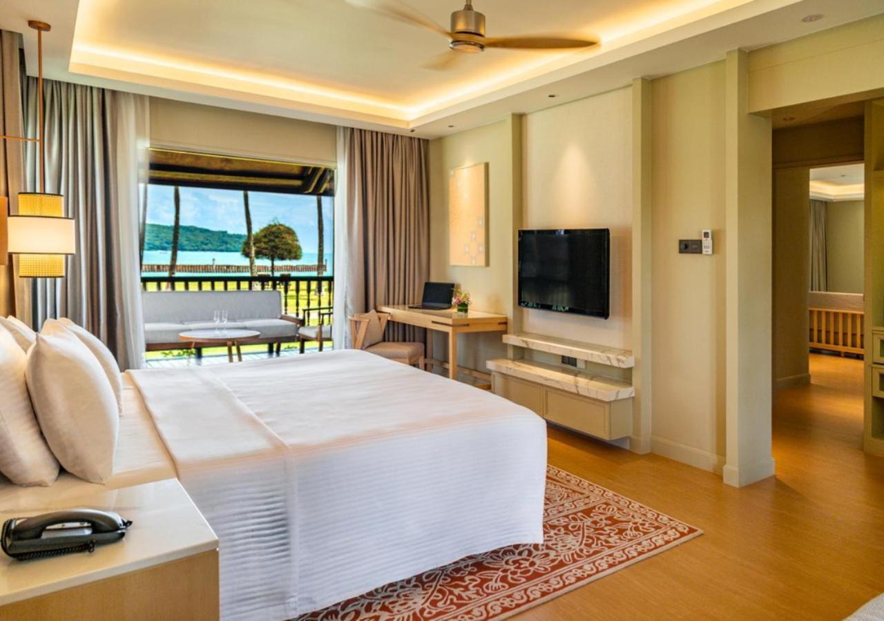 Pelangi Beach Resort & Spa, Langkawi Λανγκάουι Εξωτερικό φωτογραφία Deluxe Room