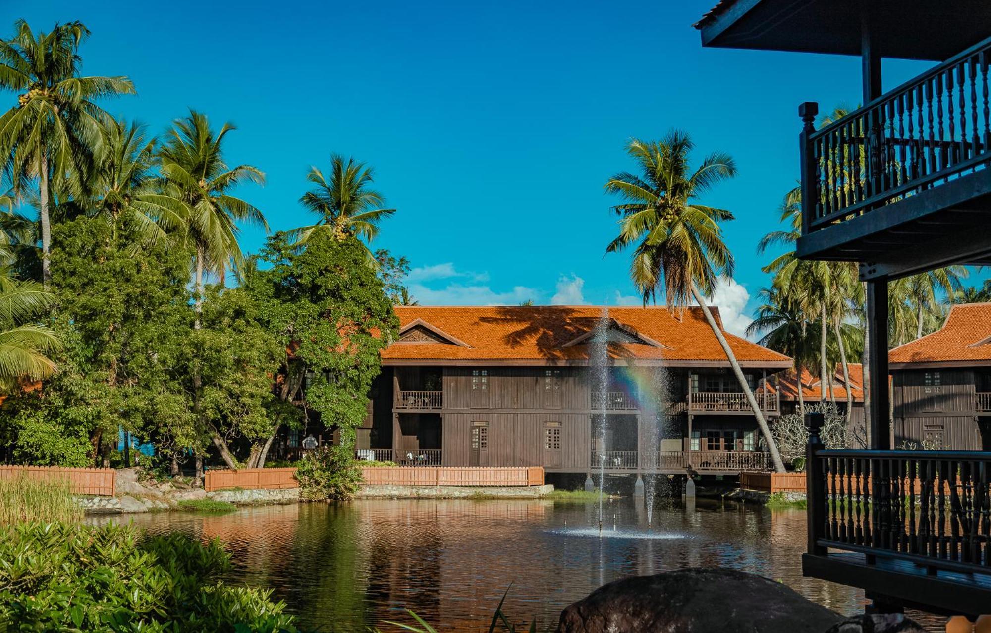 Pelangi Beach Resort & Spa, Langkawi Λανγκάουι Εξωτερικό φωτογραφία The resort's main building
