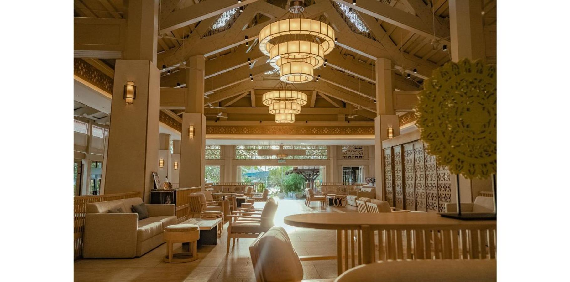 Pelangi Beach Resort & Spa, Langkawi Λανγκάουι Εξωτερικό φωτογραφία The interior of the lobby