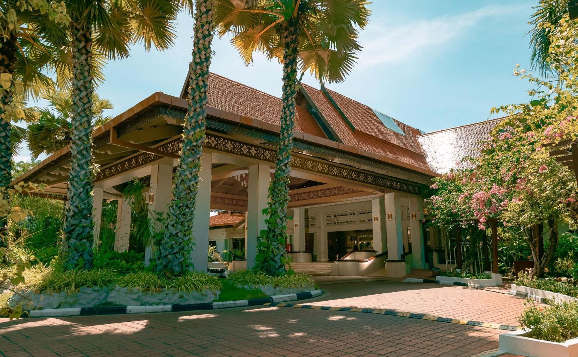 Pelangi Beach Resort & Spa, Langkawi Λανγκάουι Εξωτερικό φωτογραφία The Royal Thai Police Museum