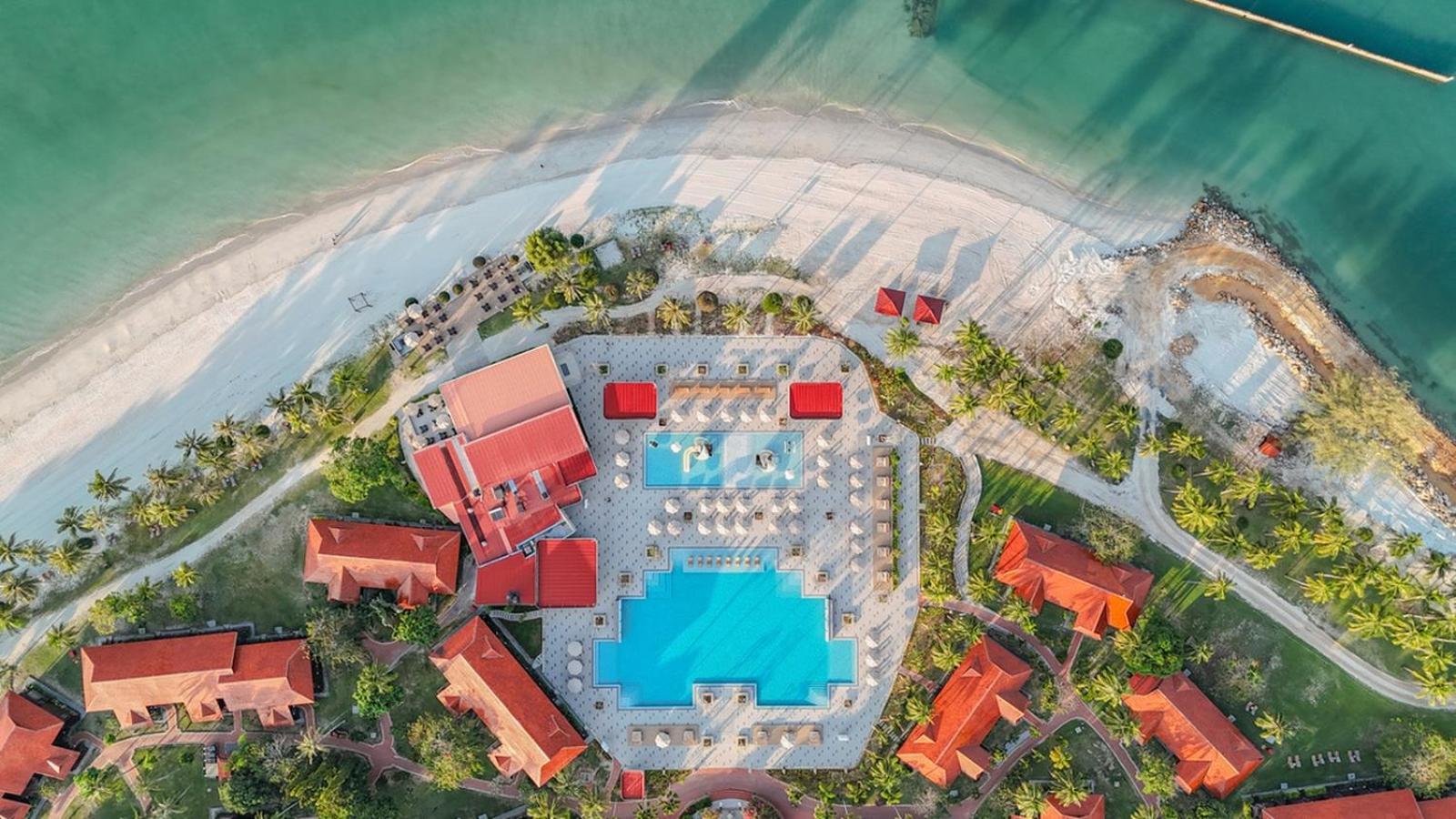 Pelangi Beach Resort & Spa, Langkawi Λανγκάουι Εξωτερικό φωτογραφία Aerial view of the resort