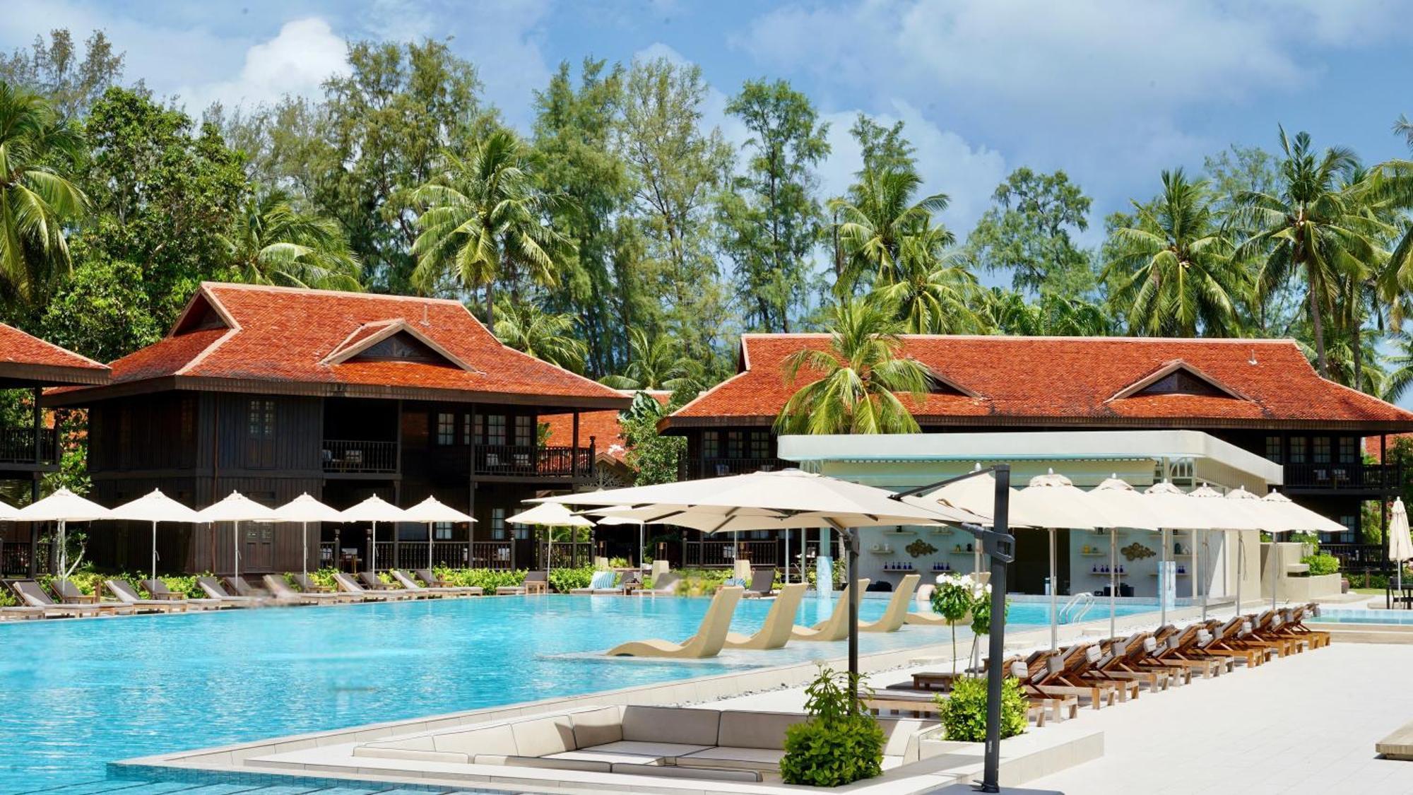 Pelangi Beach Resort & Spa, Langkawi Λανγκάουι Εξωτερικό φωτογραφία The swimming pool at the resort